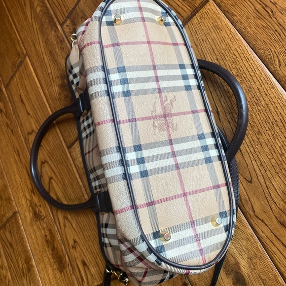 BURBERRY Nova check PVC shoulder handbag. Authentic - Picture 7 of 14